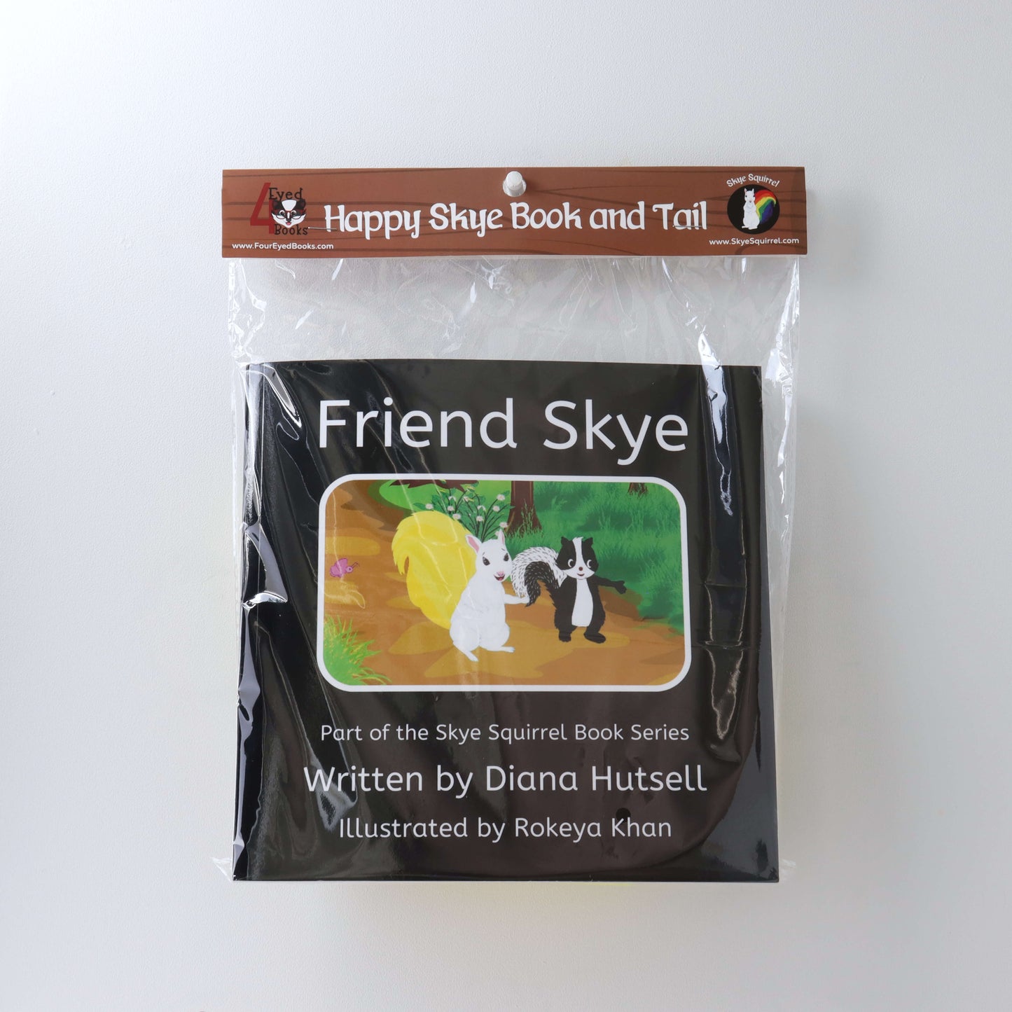 Friend Skye Book in plastic packaging (front)